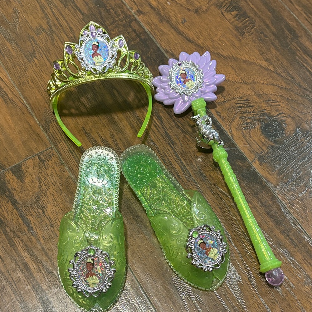 Princess Tiana Dress-Up Set- Tiara, Wand and Shoes (one size fits all) Toddlers